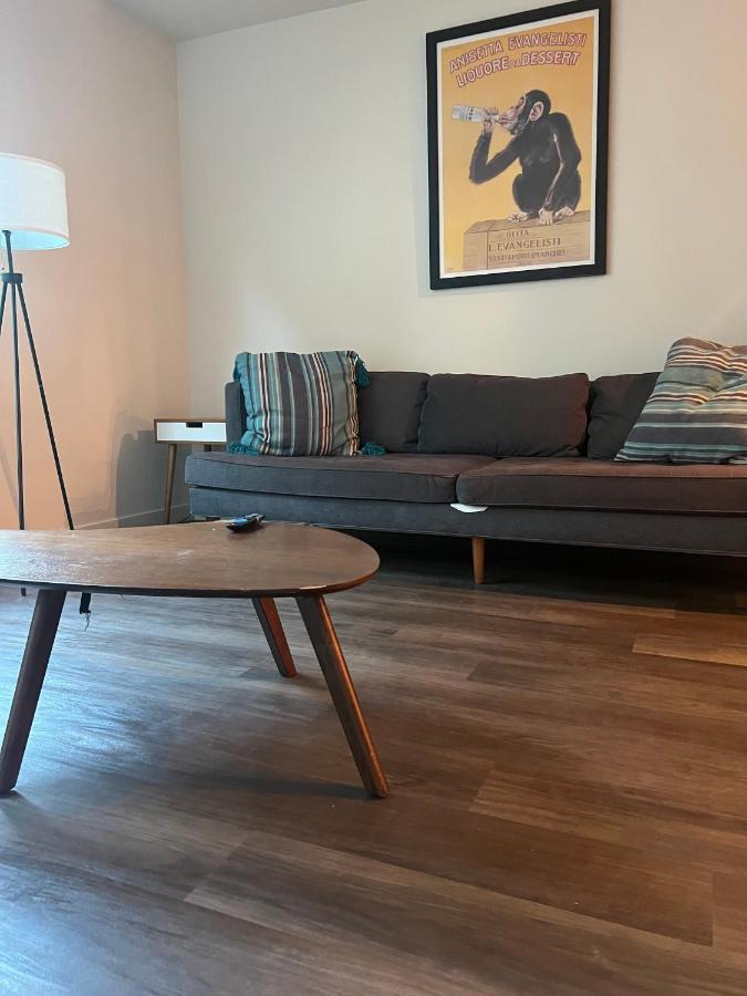 Lux Apt, Near And Ucla! *