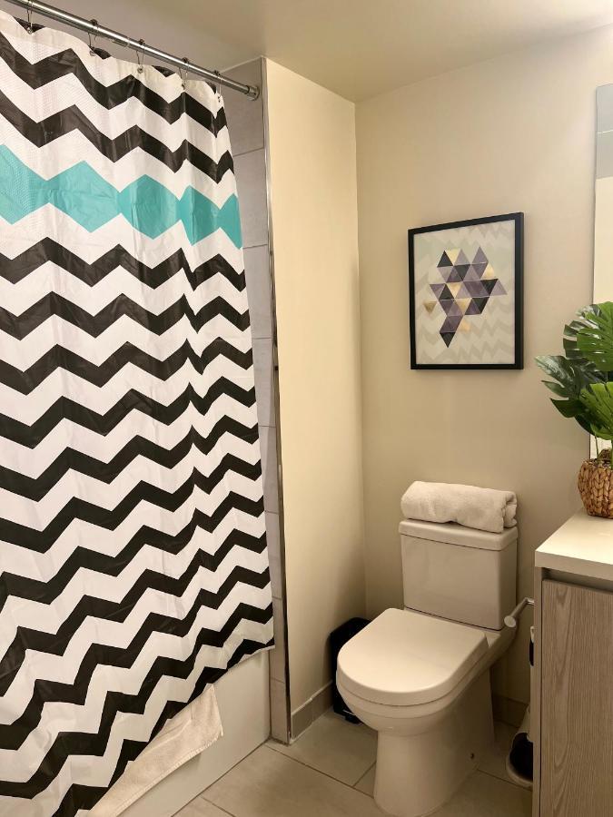 Lux Apt, Near And Ucla! *