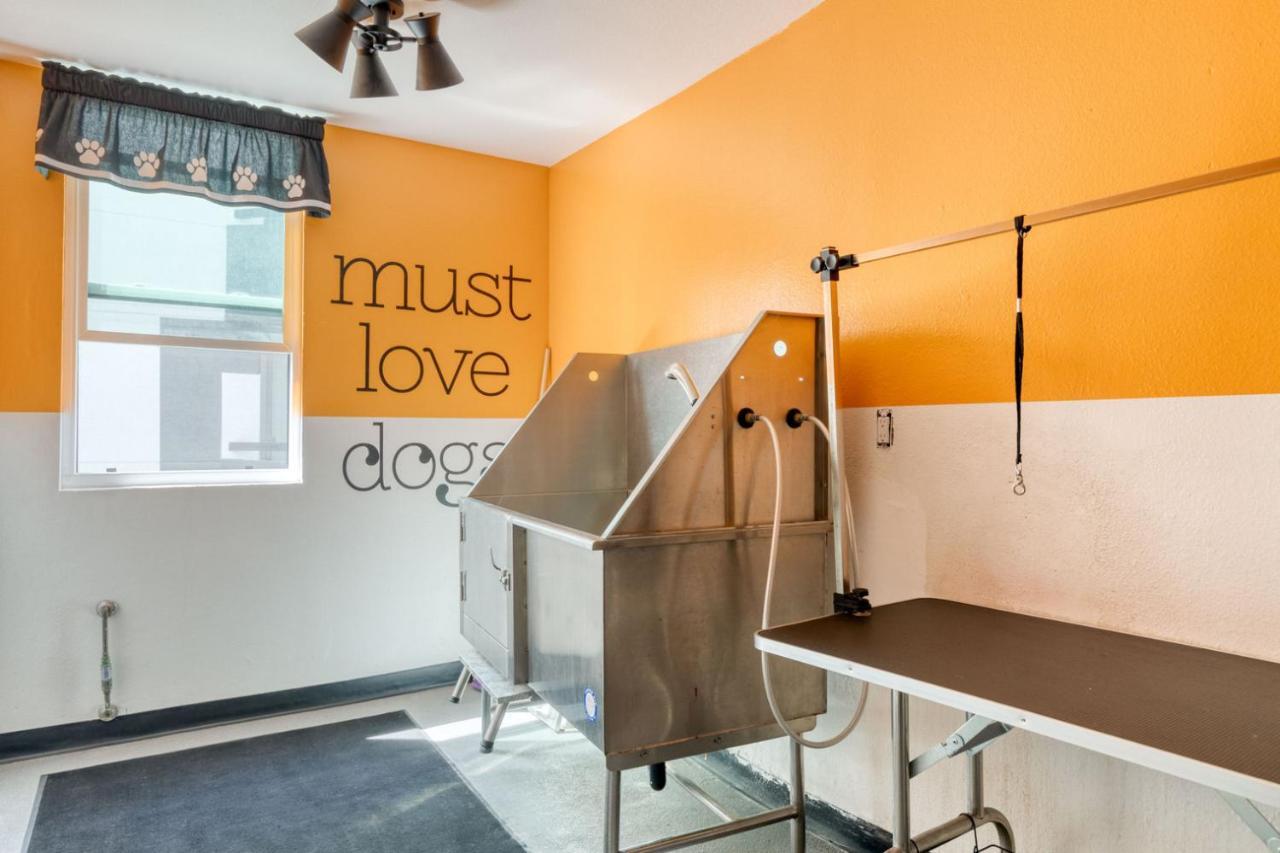 Hollywood 2br W Gym Pool Lounge Nr The 101 Lax-730 Los Angeles