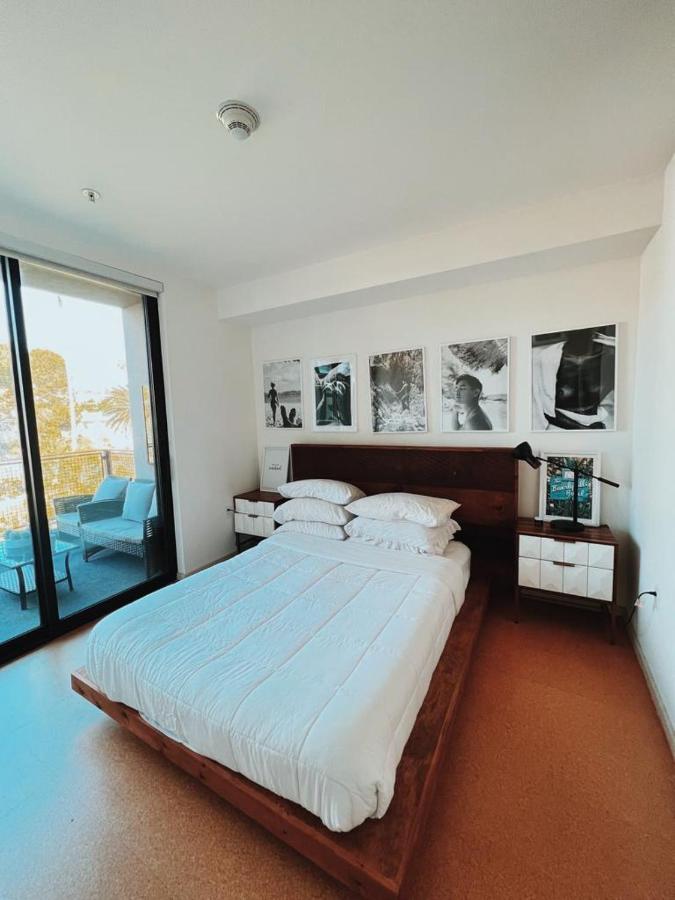Apartment Center Of Hollywood *