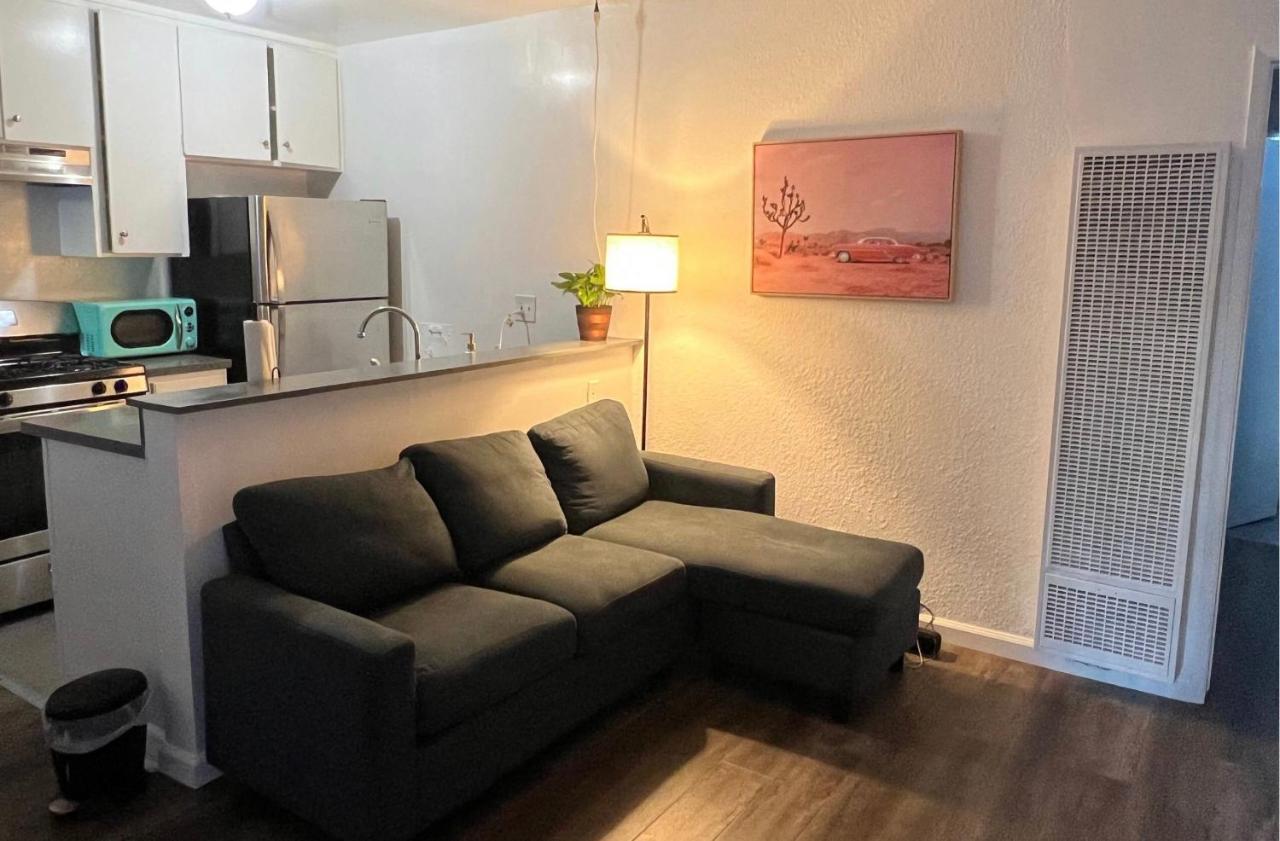 Private 1br In Hollywood * Los Angeles