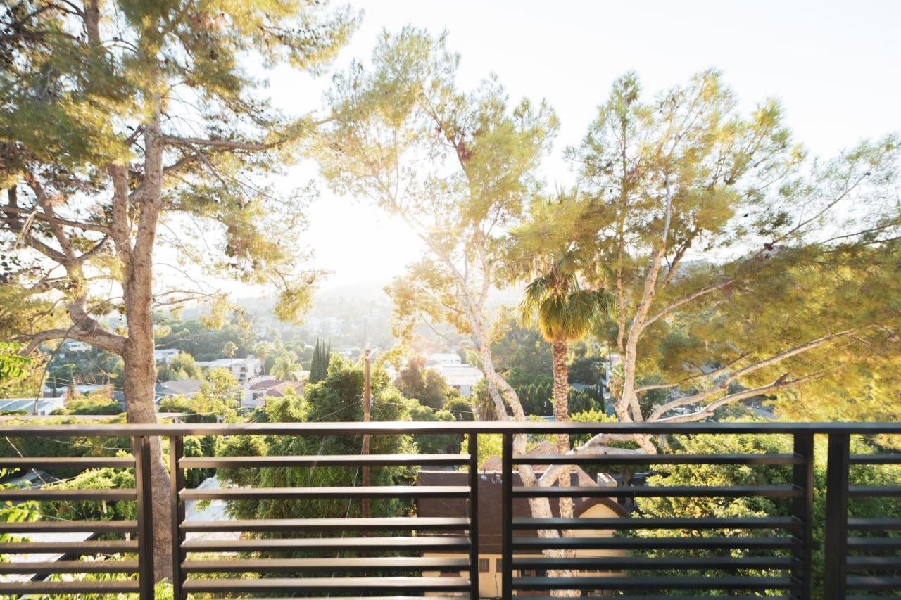 Brand New Luxurious Hollywood Estate 4 Bedroom , 7 Bathrooms 3 Parking Spaces With 360 Views Of La Los Angeles