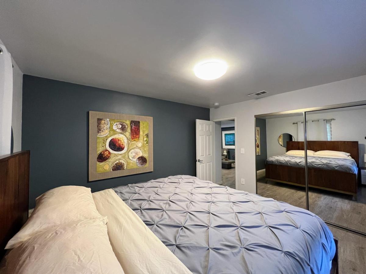 Holiday home Secluded 2br 2ba Unit Near & Dtla Los Angeles