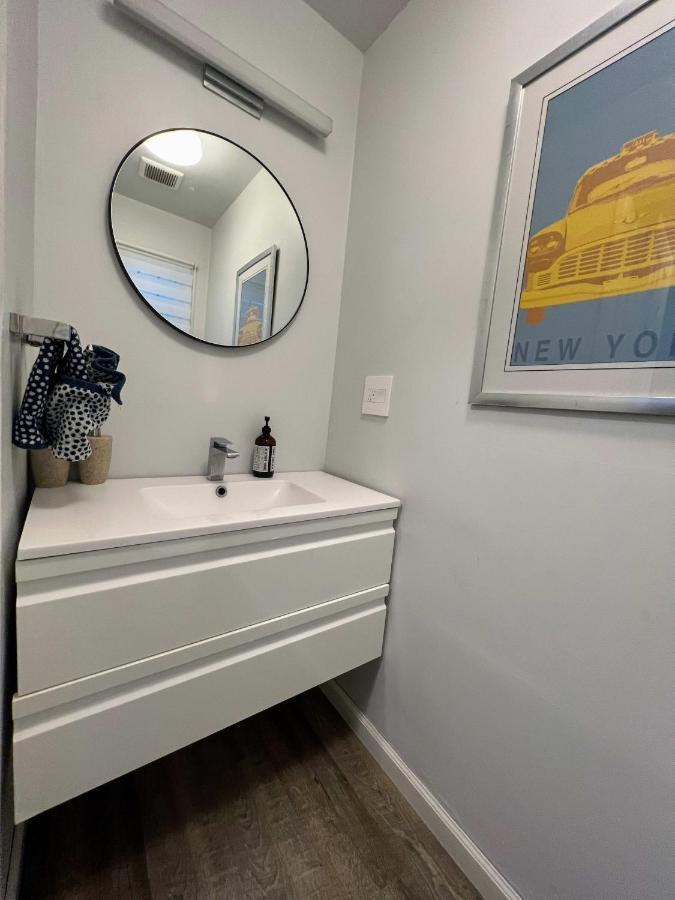 Secluded 2br 2ba Unit Near & Dtla * Los Angeles
