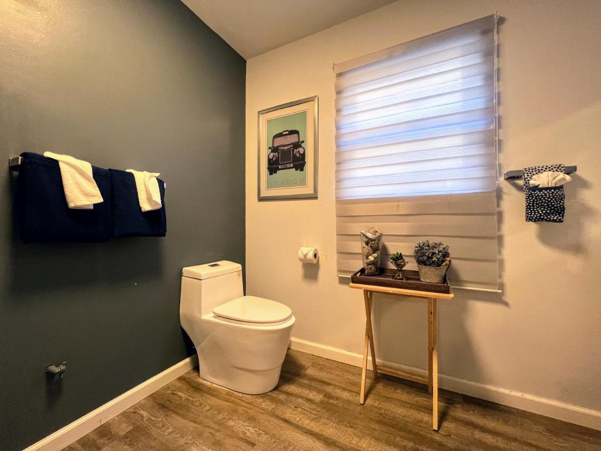 Secluded 2br 2ba Unit Near & Dtla Holiday home