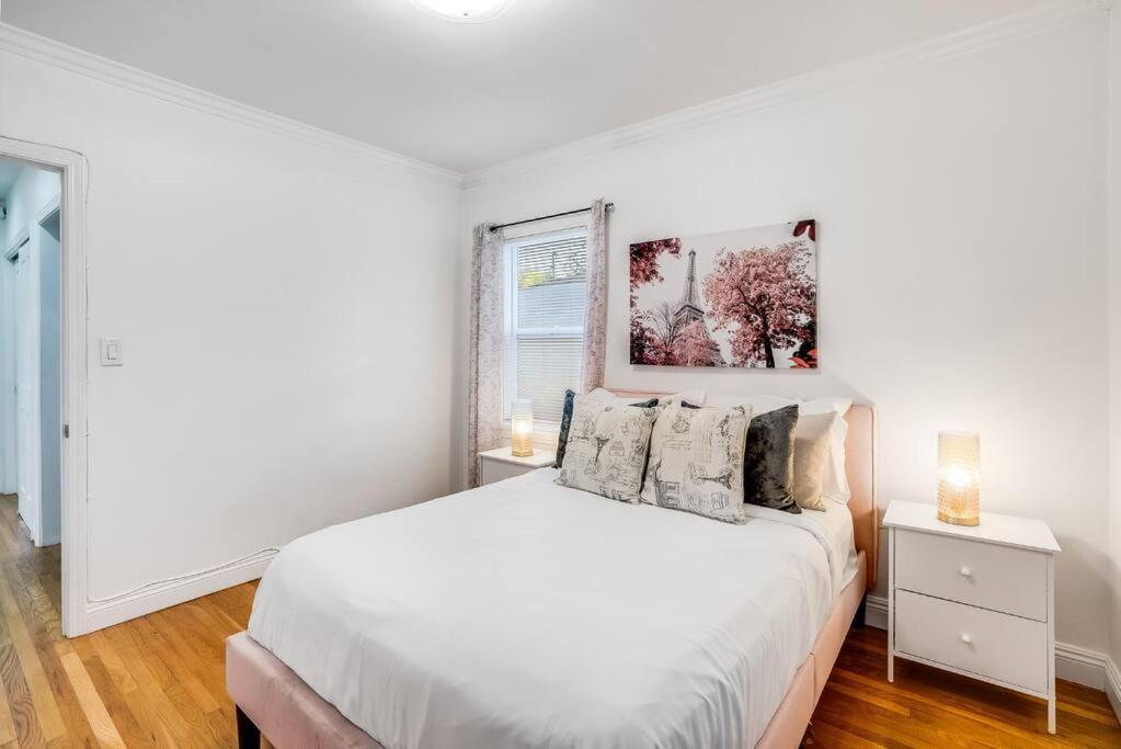 Prime Location! House W/pool 7 Mins To Universal, 10 Mins To Hollywood *