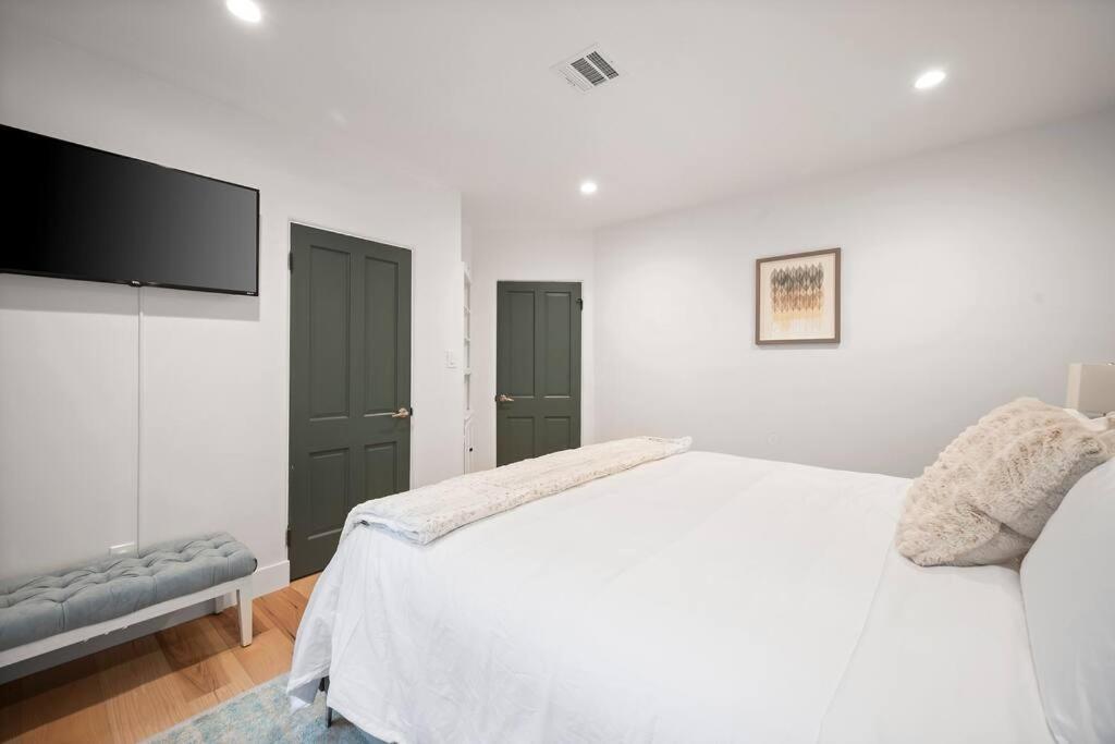 Holiday home Chic 3br Oasis In City:toluca Adjacent