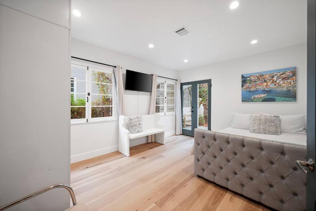 Chic 3br Oasis In City:toluca Adjacent *