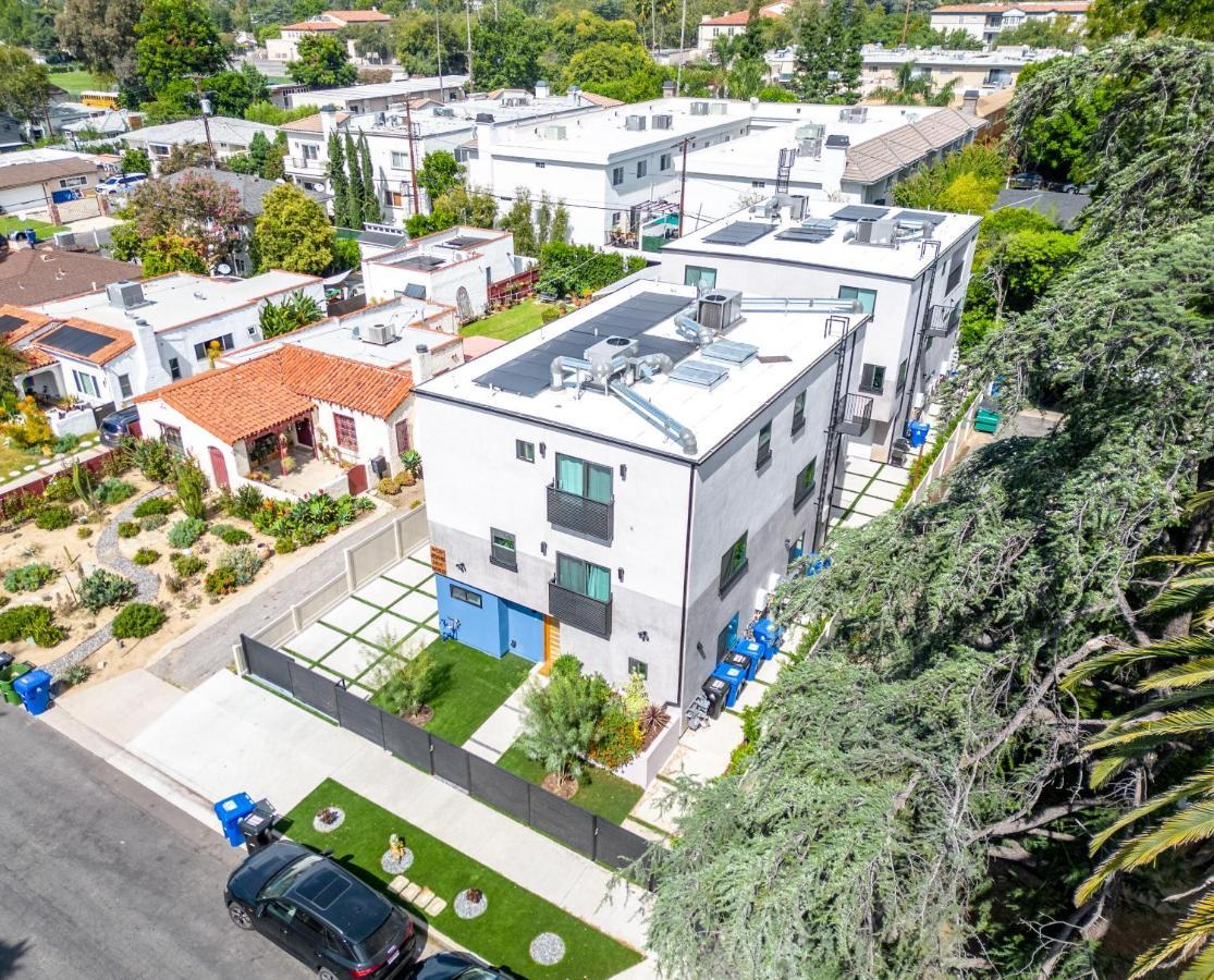 Brand New Chic-nest In Prime Location Los Angeles