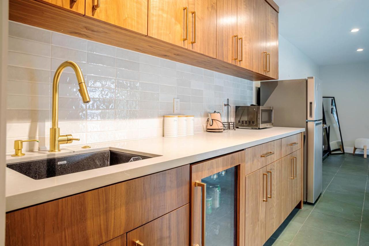 Serene 1 Bed With Patio Sleeps 6 *