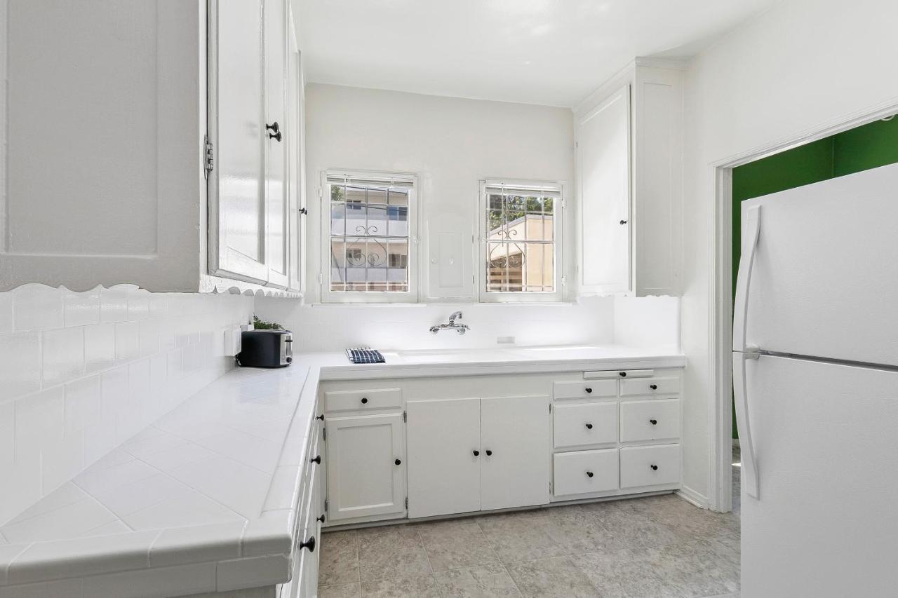 Aparthotel Beverly Hills Stylish & 1 Bedroom + Parking