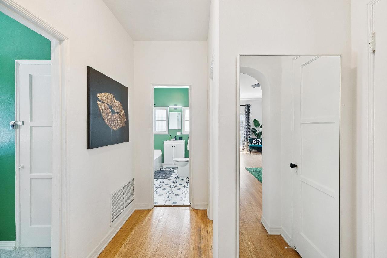 Beverly Hills Stylish & 1 Bedroom + Parking Aparthotel