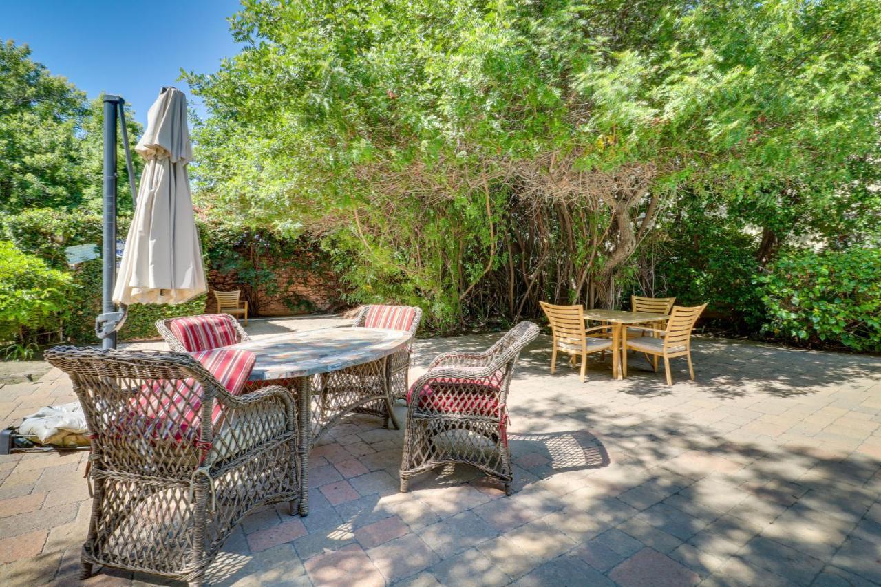 Granada Hills With Community Pool And Workspace Los Angeles