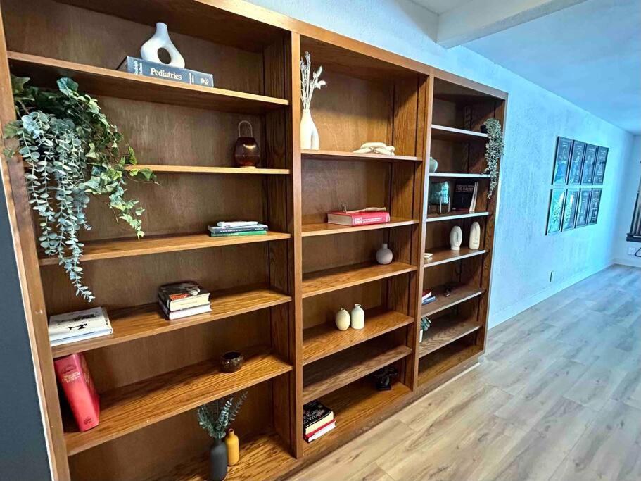 Spacious 4br In Angeles * Los Angeles