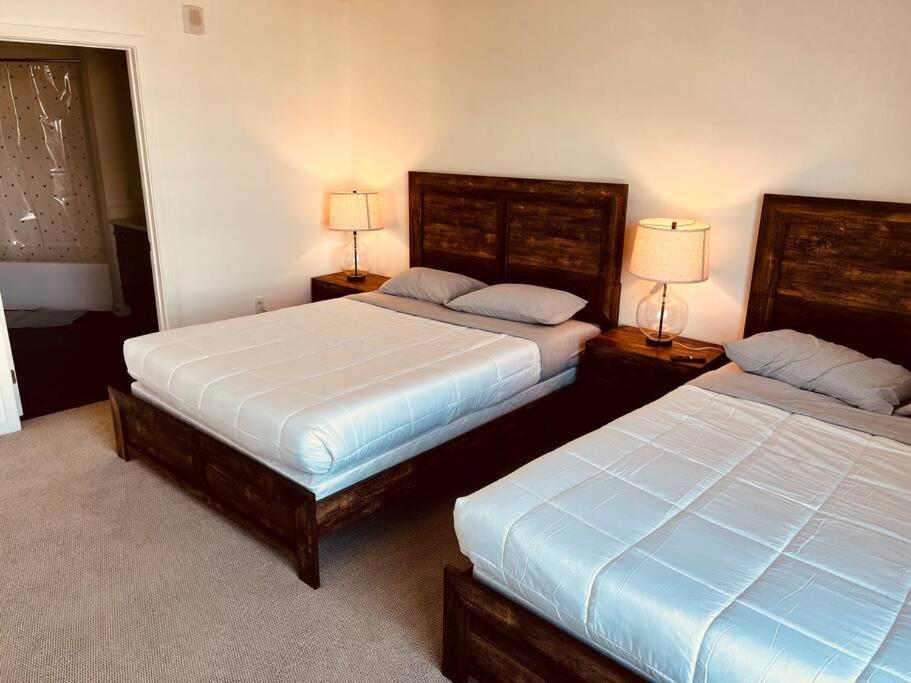 Apartment Downtown Penthouse W Luxury Gym-pool-near Universal Hollywood *
