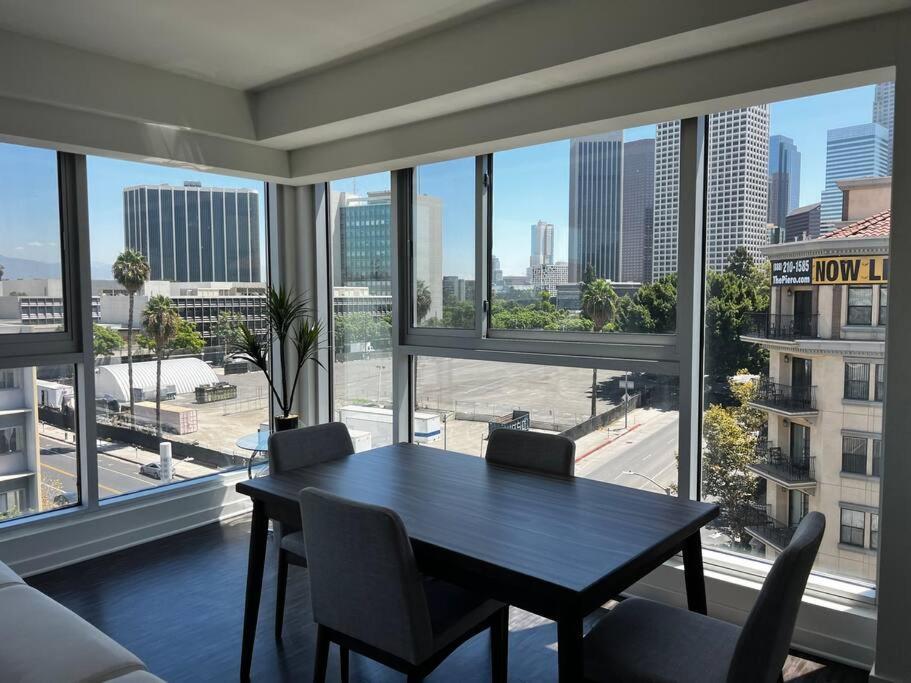 Apartment Downtown Penthouse W Luxury Gym-pool-near Universal Hollywood