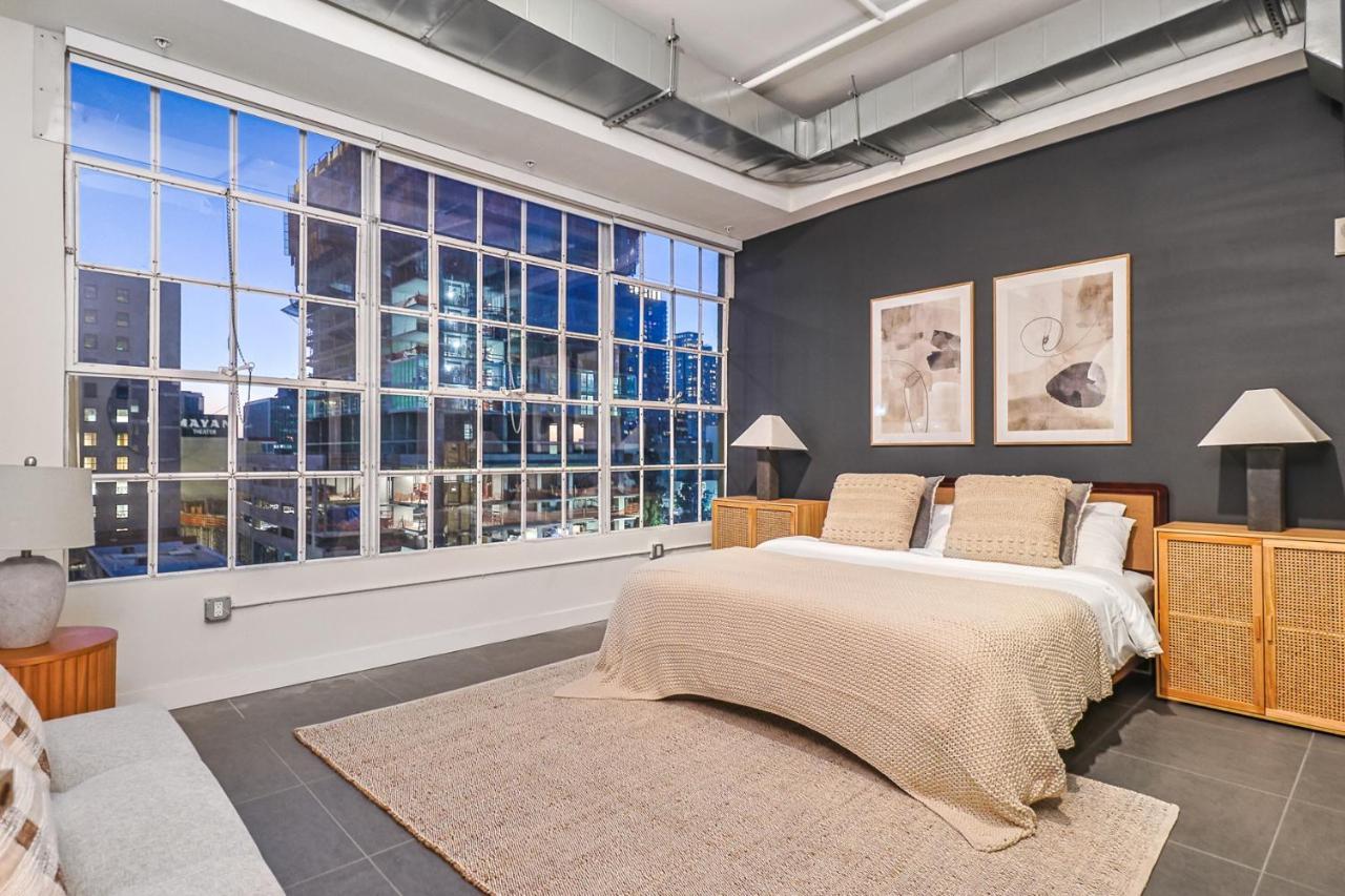 Sunny & Spacious 2Bdr & 1Bth In Downtown La Apartment Los Angeles