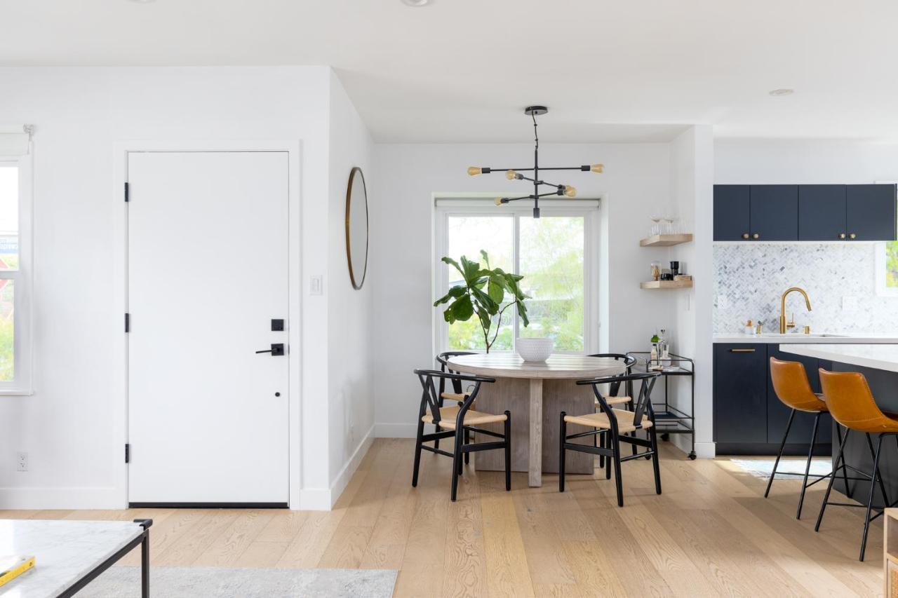 Beautiful 3 Bedroom In Mar Vista Acomodação com café da manhã  Los Angeles