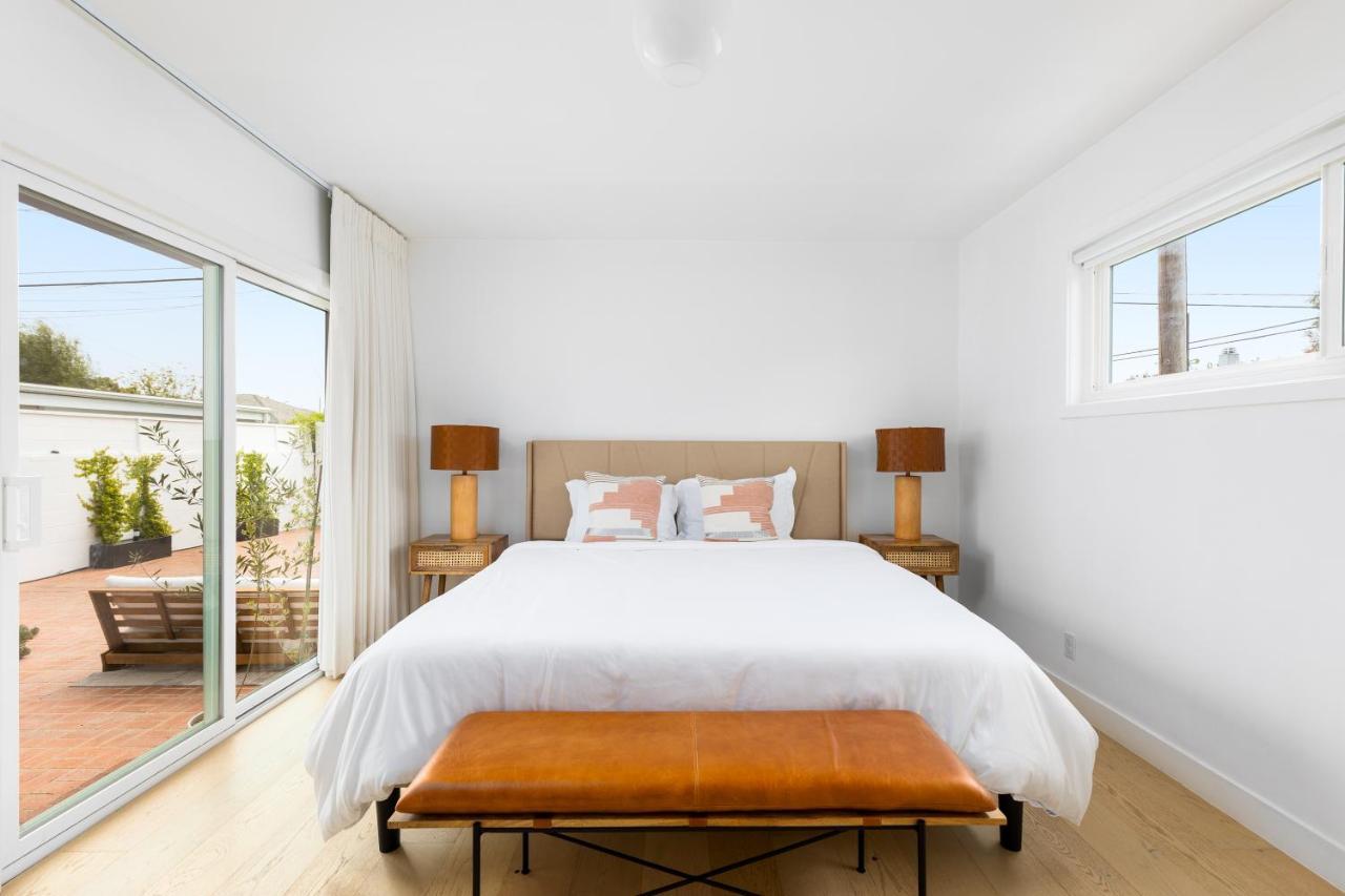 Beautiful 3 Bedroom In Mar Vista Acomodação com café da manhã 