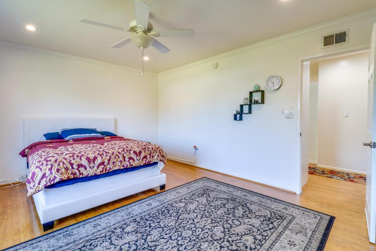 North Hills Oasis With Private Pool, Near Golfing *