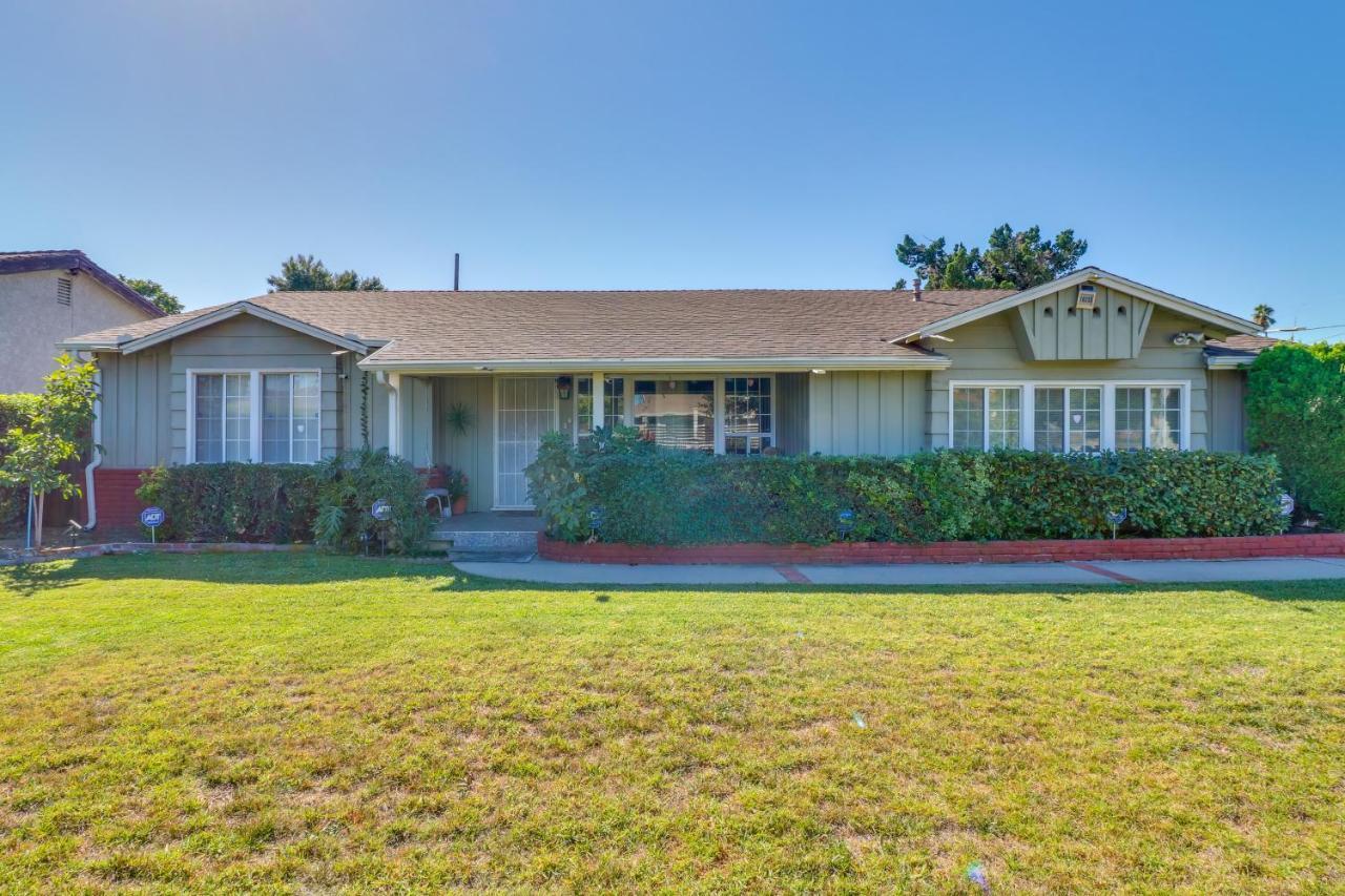 North Hills Oasis With Private Pool, Near Golfing * Los Angeles