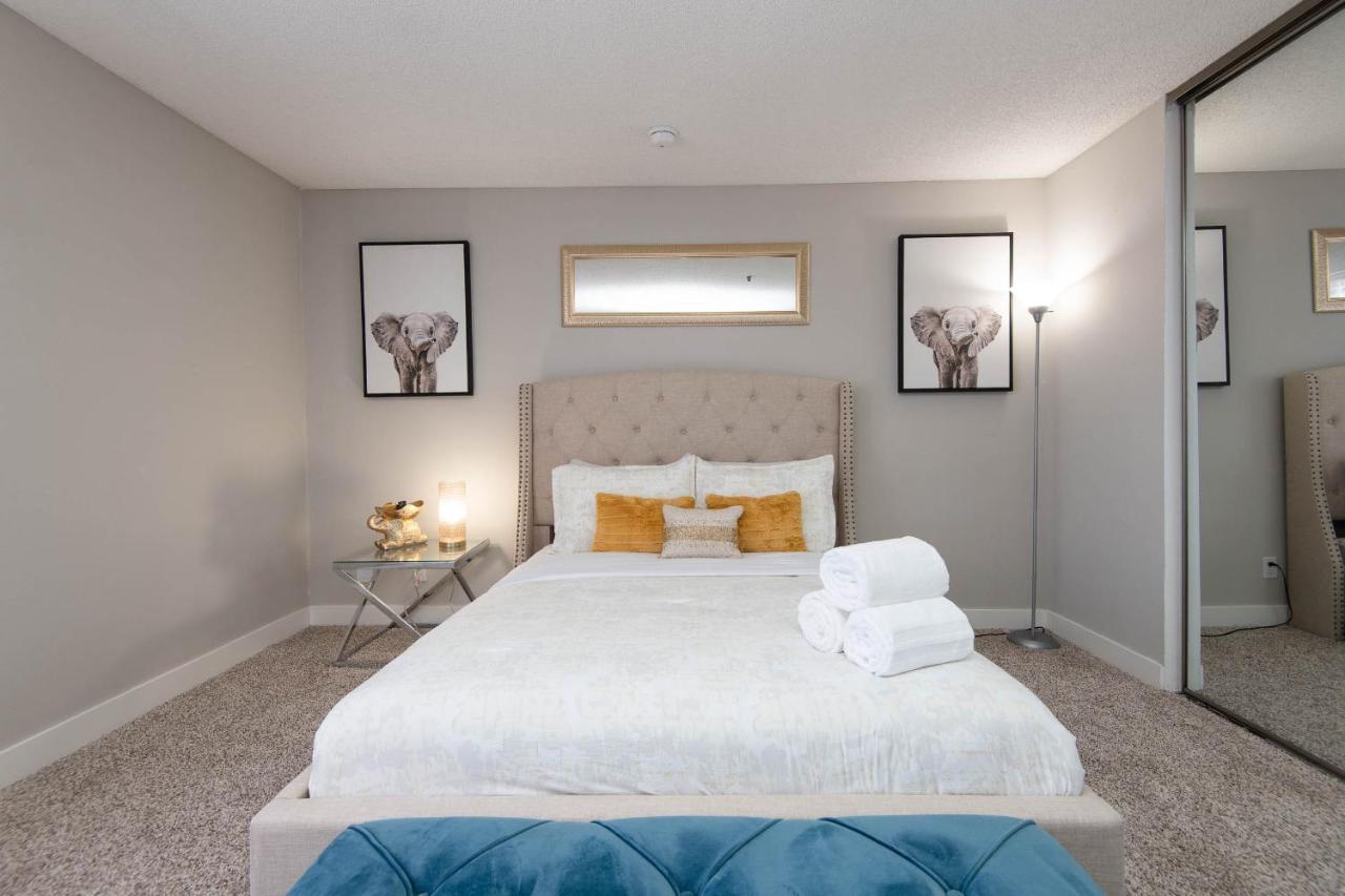 Luxury One Bedroom Free Parking&pool Los Angeles
