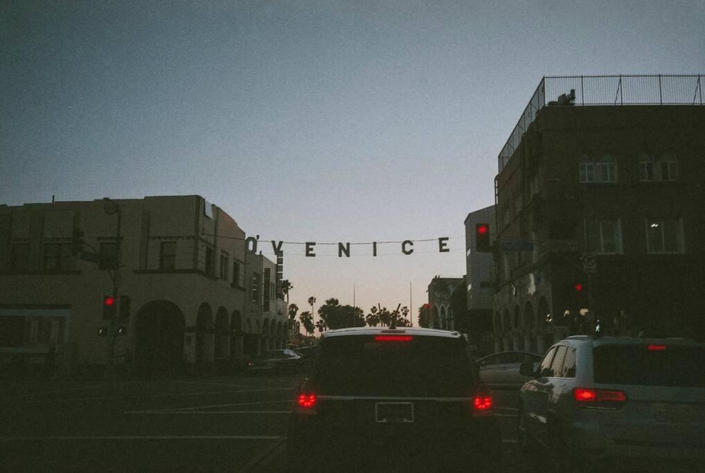 Apartamento New Luxury Townhome Sleeps 9 Near Usc/dtla/expo *
