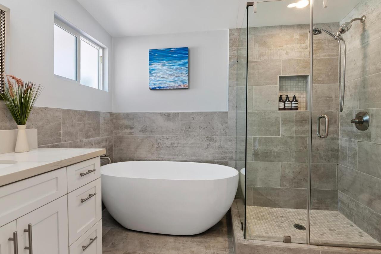Lovely North Hollywood House Near Universal