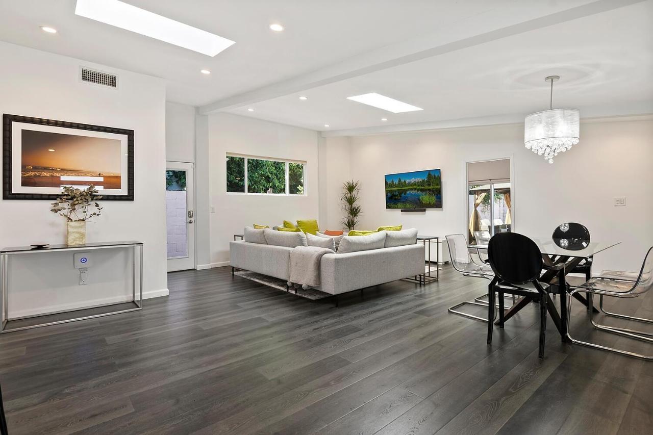 Lovely North Hollywood House Near Universal