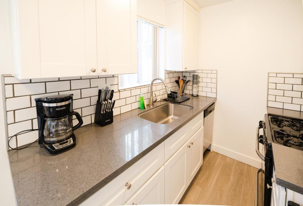 Apartment Cozy Small 2 Bedroom In Koreatown/hollywood