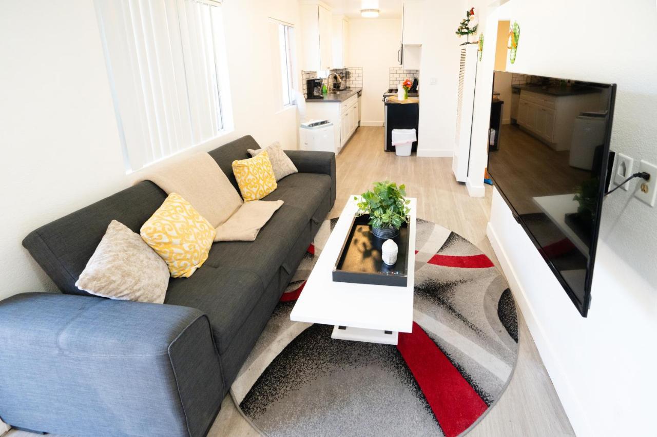 Cozy Small 2 Bedroom In Koreatown/hollywood Los Angeles