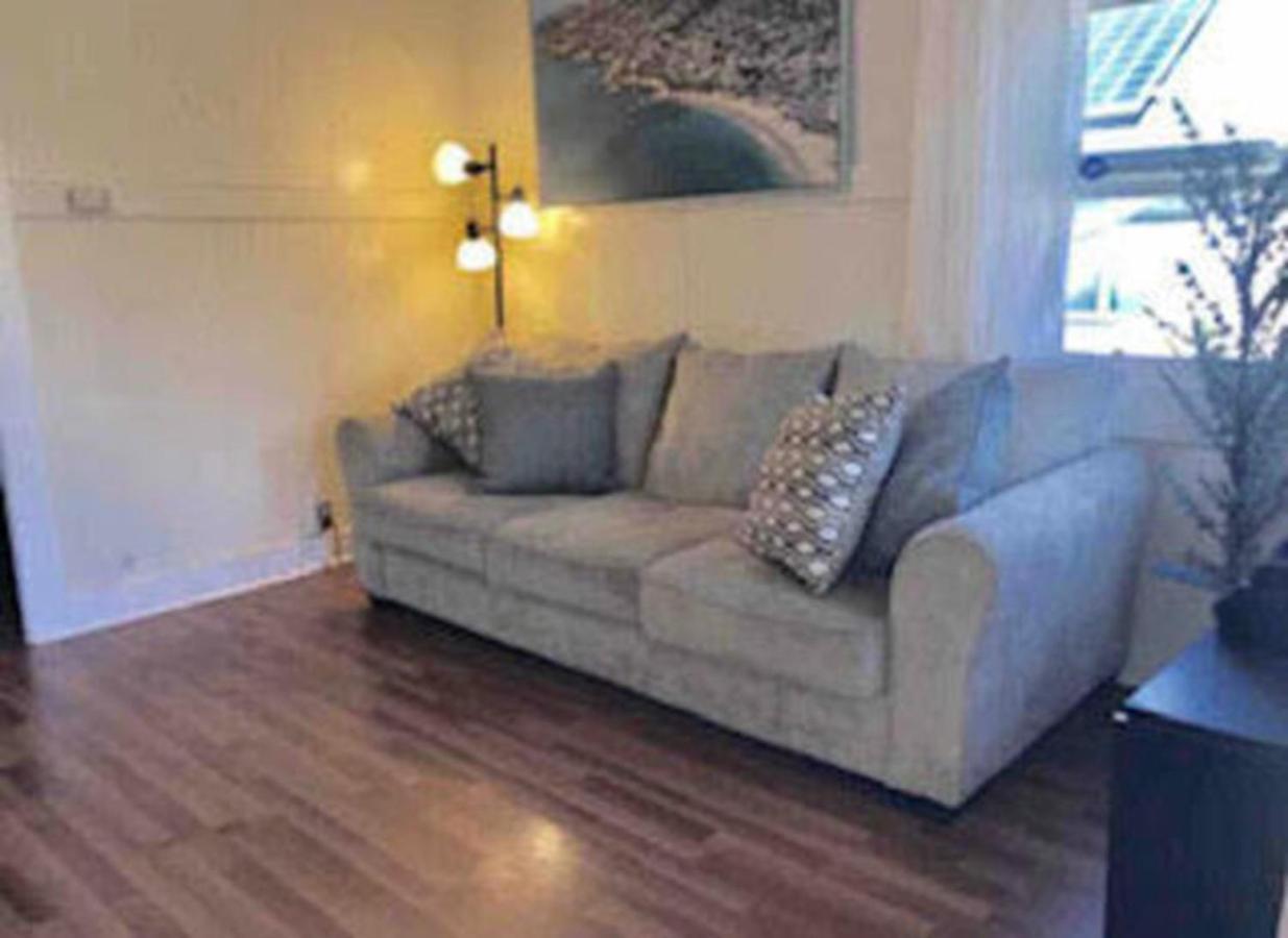 Holiday home Skyline Vitali Siesta Couch Quarters In Heart Of Echo Park Dtla Awaits *