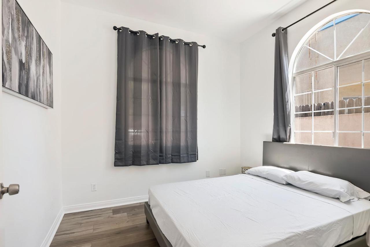 Apartment Modern Loft Close To Universal And Hollywood For 8 Los Angeles
