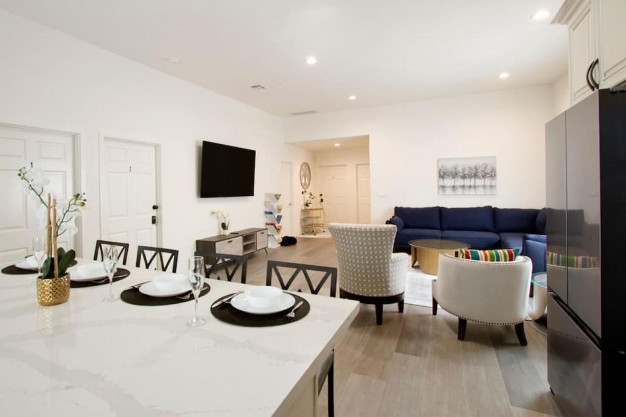 Newly Renovated 4br In La Near Hollywood And Ktown Apartment