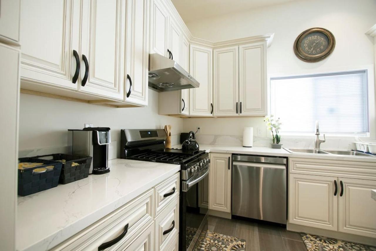 Newly Renovated 4br In La Near Hollywood And Ktown Los Angeles