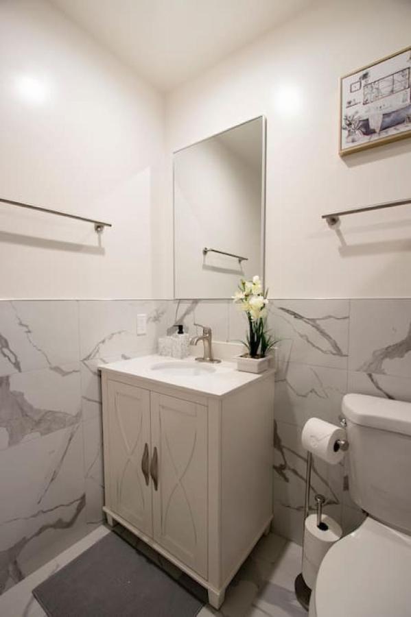 Newly Renovated 4br In La Near Hollywood And Ktown Apartment Los Angeles