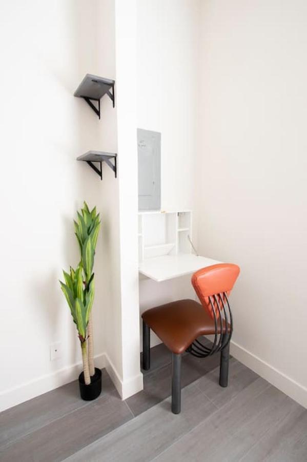 Newly Renovated 4br In La Near Hollywood And Ktown * Los Angeles