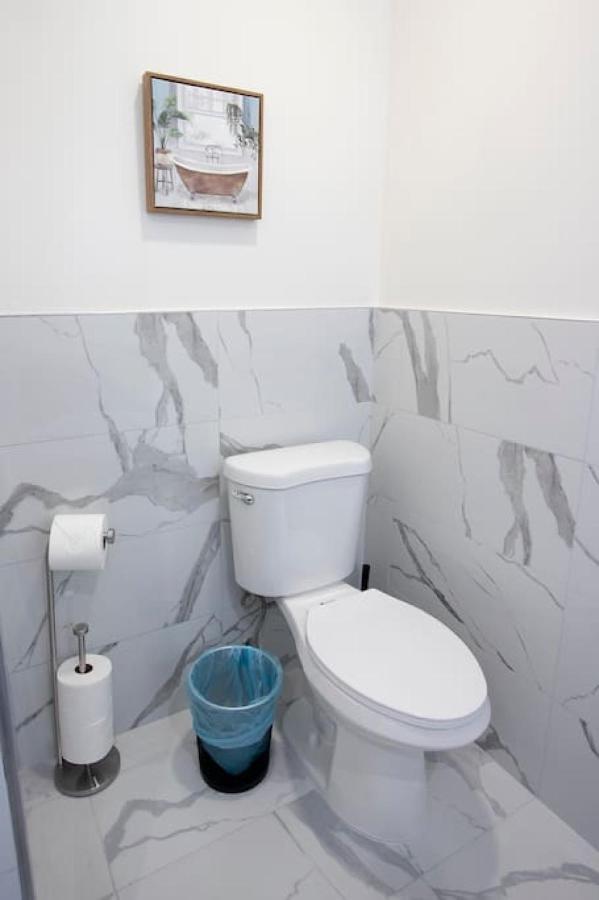 Newly Renovated 4br In La Near Hollywood And Ktown