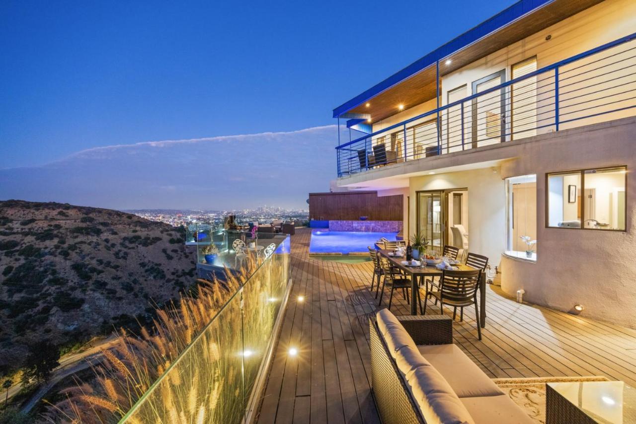 Hollywood Hills Infinity Villa