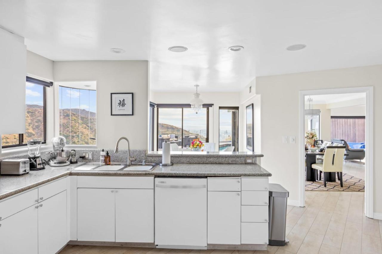 Hollywood Hills Infinity Villa Los Angeles