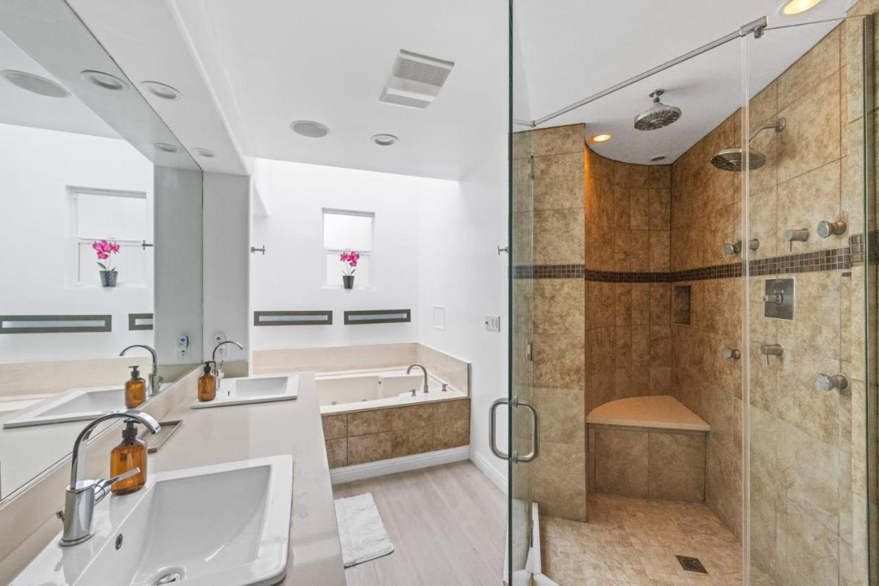 Hollywood Hills Infinity Villa Los Angeles