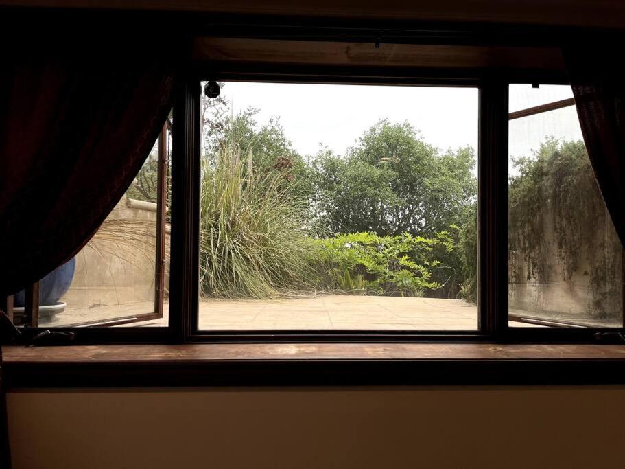 Apartment At Halliday Los Angeles