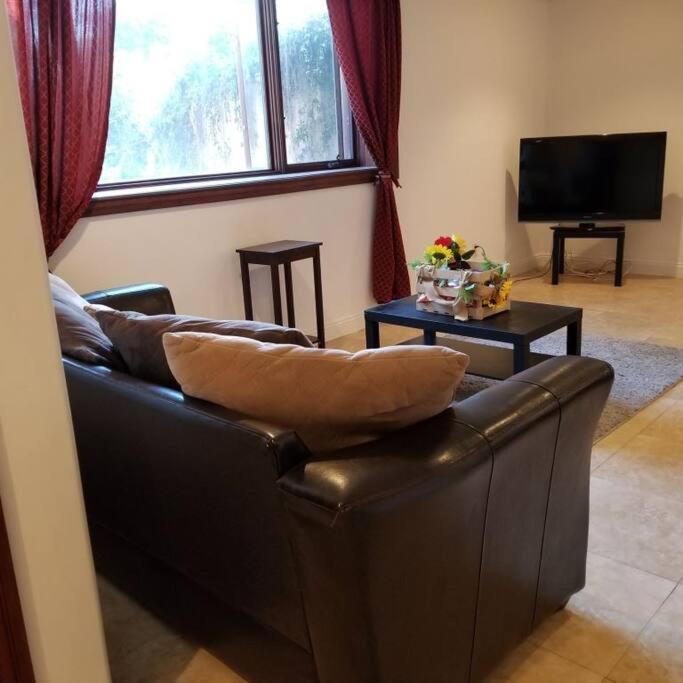 Apartment At Halliday Los Angeles