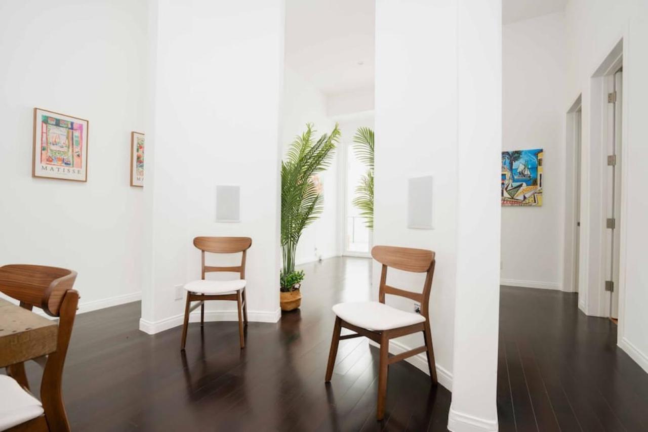 Luxurious 4br In Melrose Near Hollywood Holiday home Los Angeles
