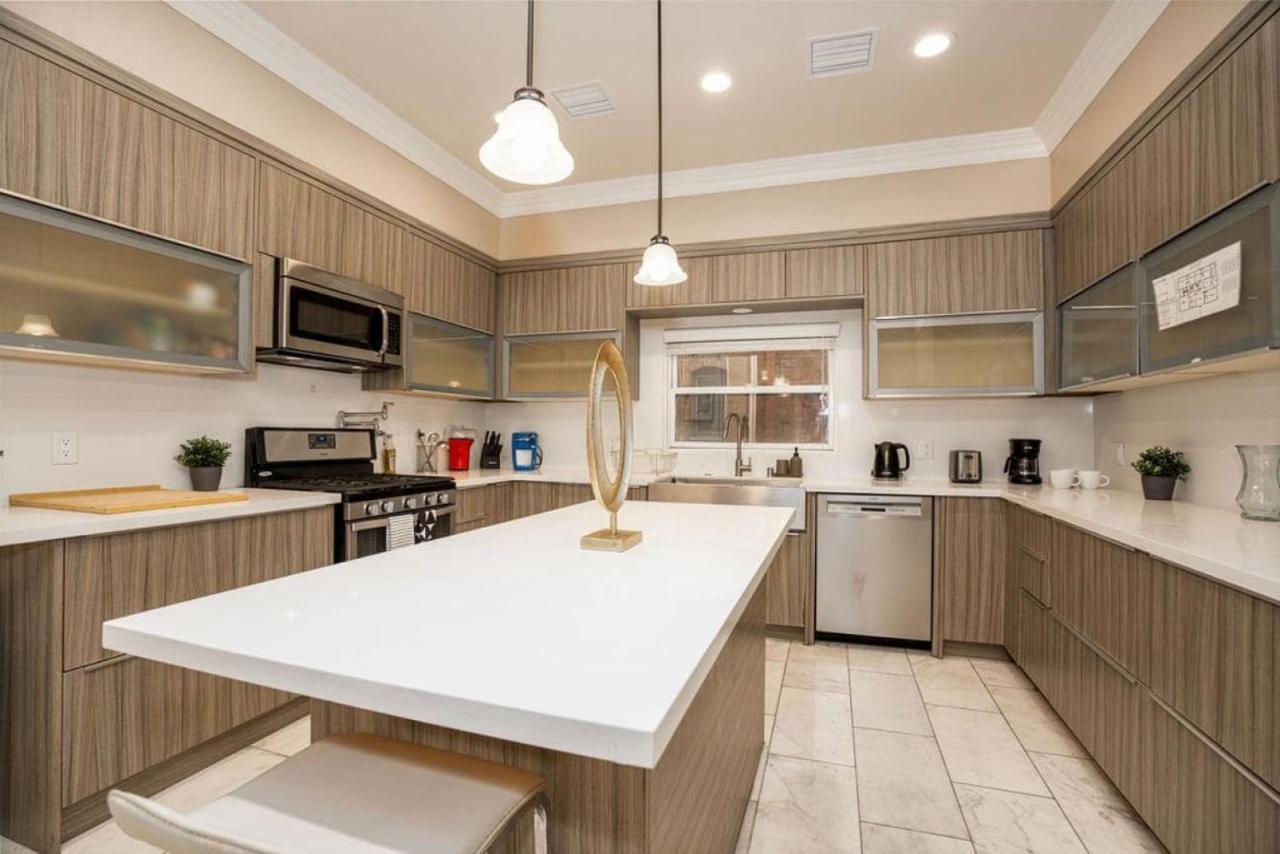 Luxurious 6br 5 Bath Near Crypto Arena Dtla Los Angeles