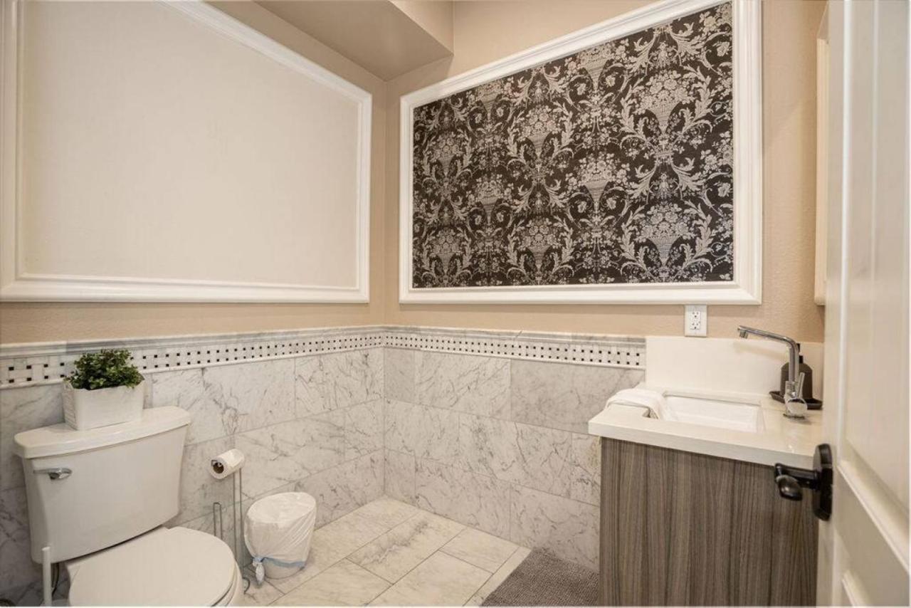 Luxurious 6br 5 Bath Near Crypto Arena Dtla Apartment