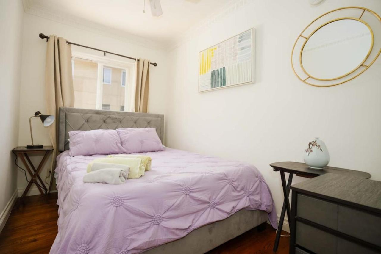 Stylish And Modern 2br Unit In The Heart Of K-town Apartment *