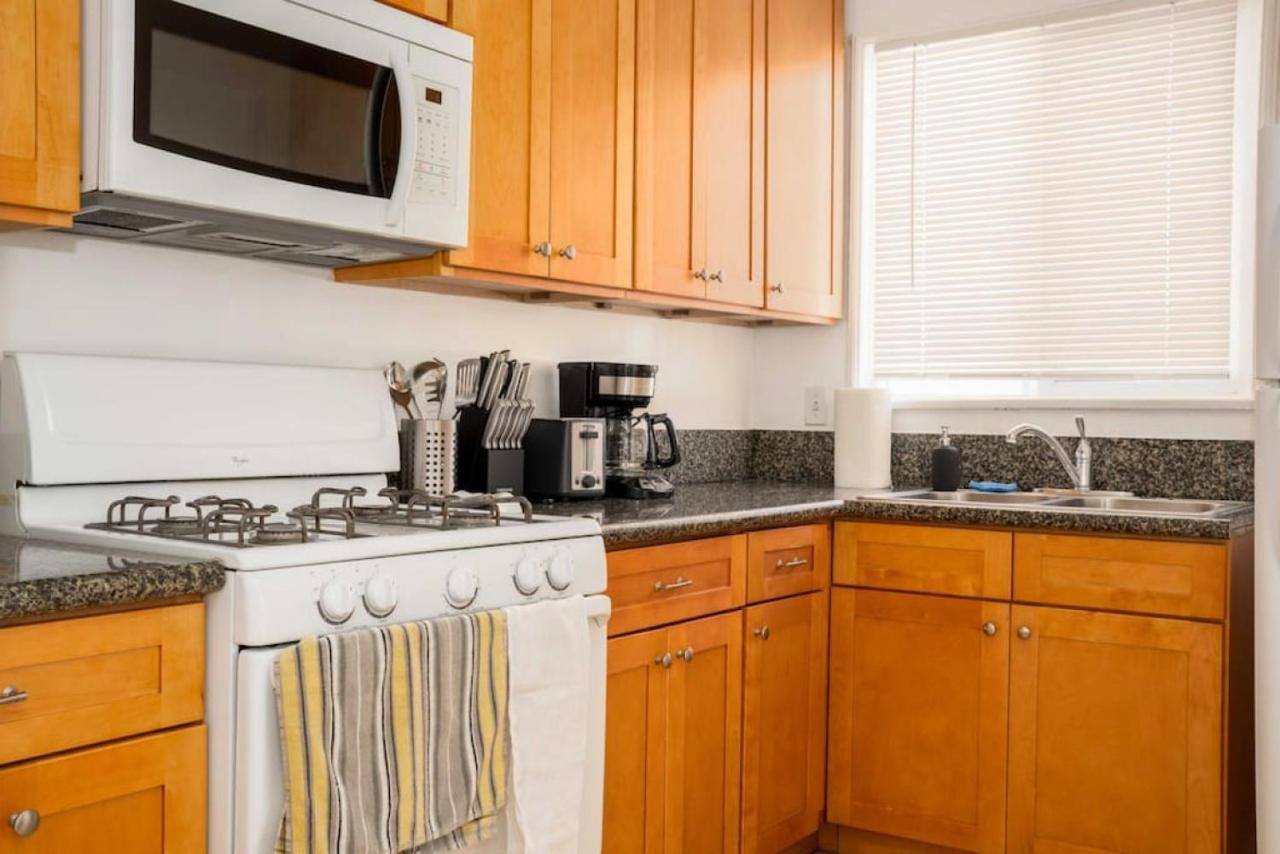 Apartment Comfortable 2br Unit In The Heart Of K-town Los Angeles