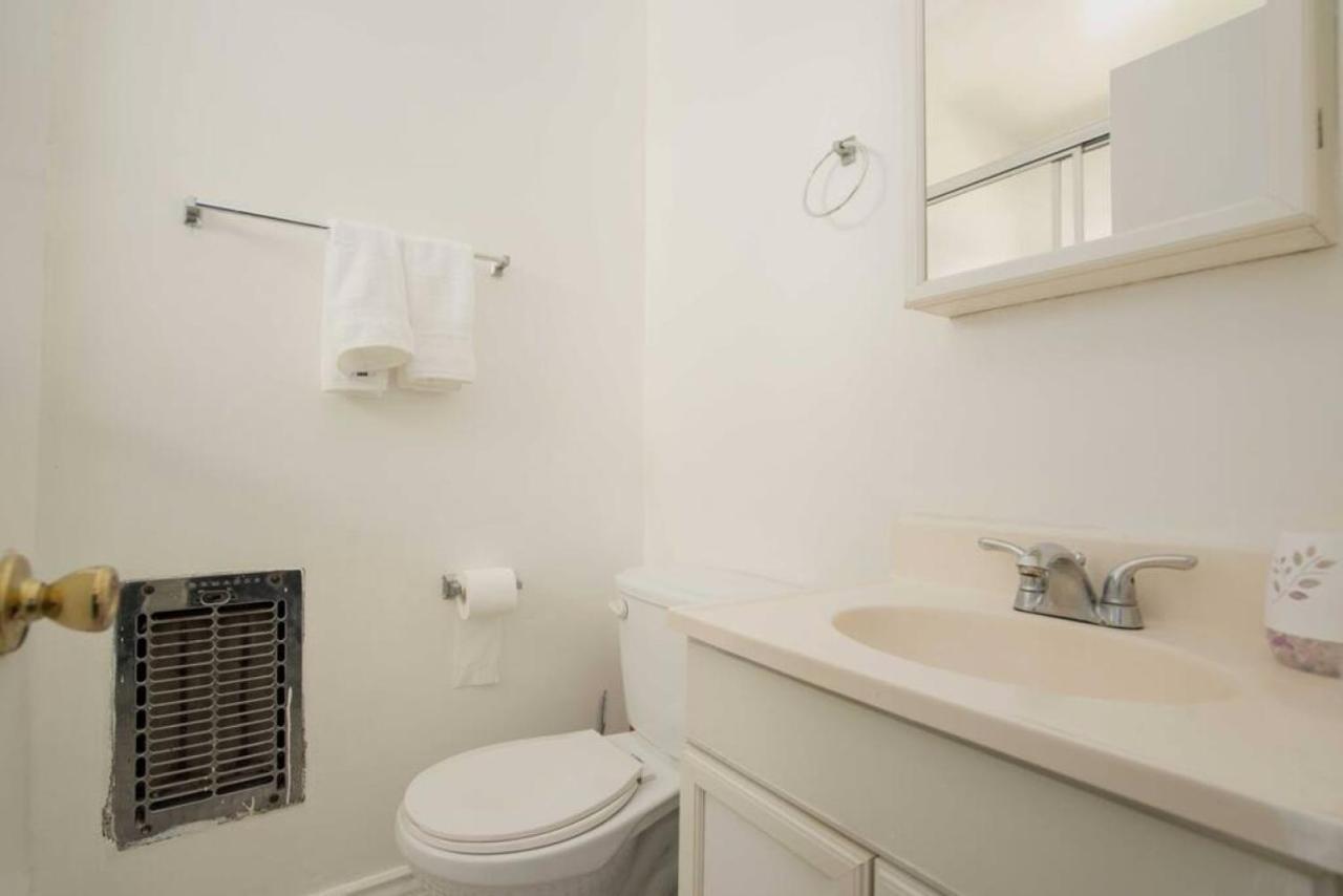 Delightful 2br Near Hollywood Dtla Apartment *