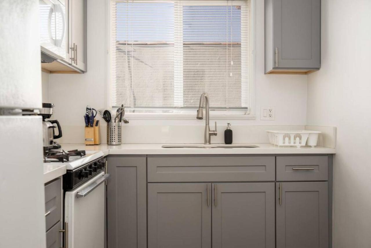 Apartment Beautiful 2br Unit In The Heart Of K-town